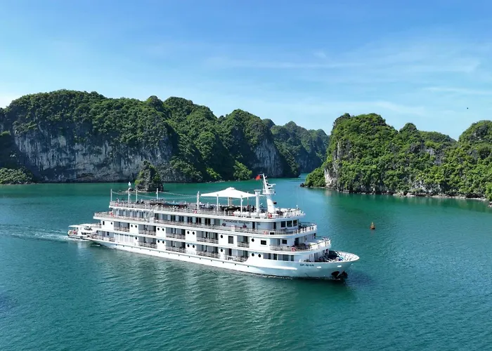 Paradise Grand Cruise - Lan Ha Bay Hạ Long