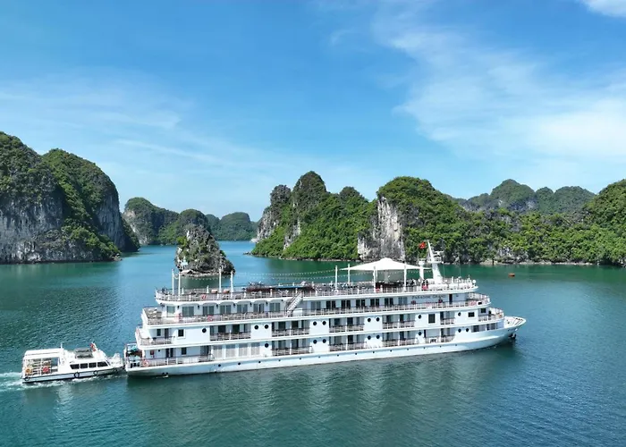 Paradise Grand Cruise - Lan Ha Bay 5* Hạ Long