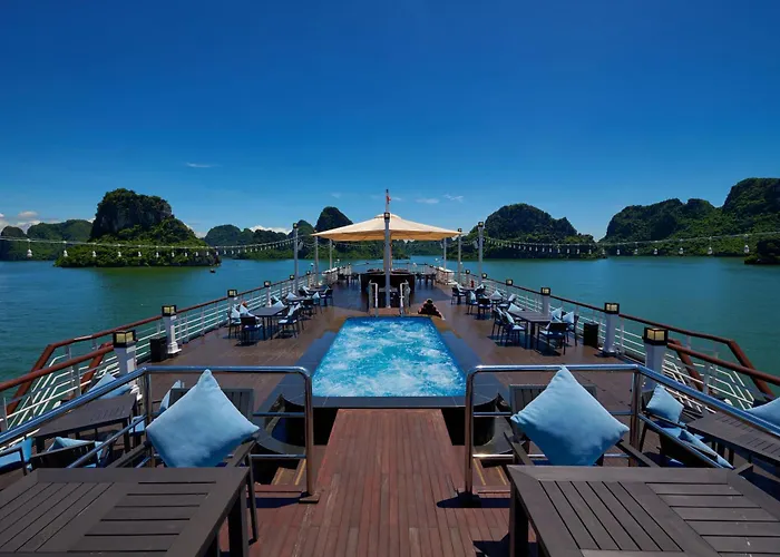 Paradise Grand Cruise - Lan Ha Bay 5*