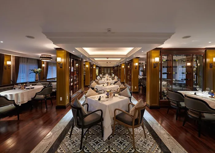  Paradise Grand Cruise - Lan Ha Bay