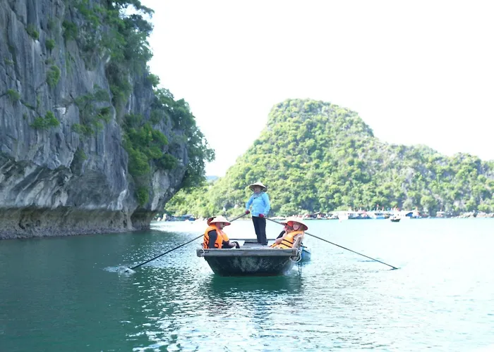 Paradise Grand Cruise - Lan Ha Bay 