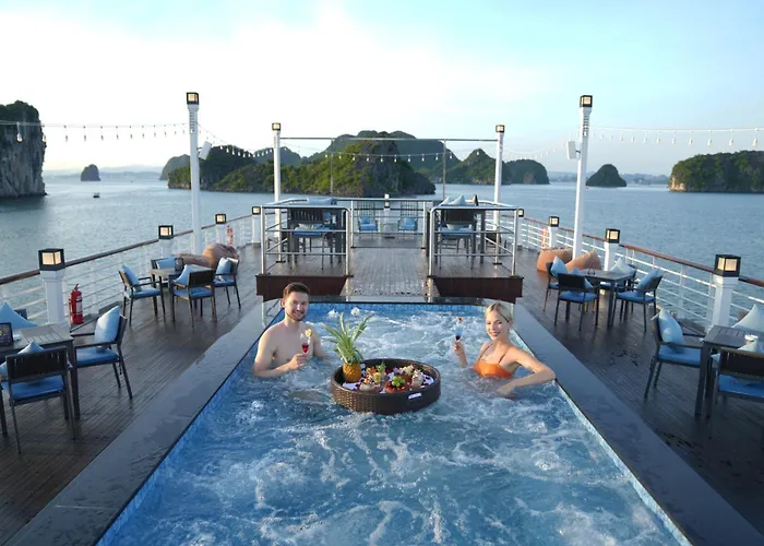 Paradise Grand Cruise - Lan Ha Bay 5*