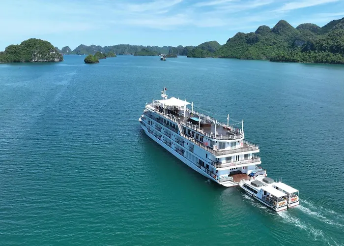  Paradise Grand Cruise - Lan Ha Bay