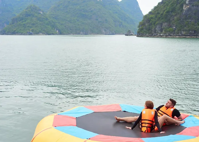 Paradise Grand Cruise - Lan Ha Bay 5* Hạ Long