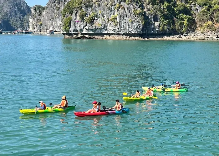 Paradise Grand Cruise - Lan Ha Bay  5*