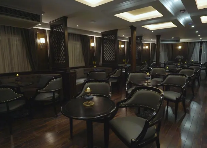 Paradise Grand Cruise - Lan Ha Bay