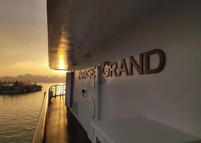  Paradise Grand Cruise - Lan Ha Bay